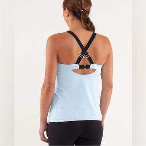 Lululemon Tank Top Catch Me In Caspian Blue Size 4 Running